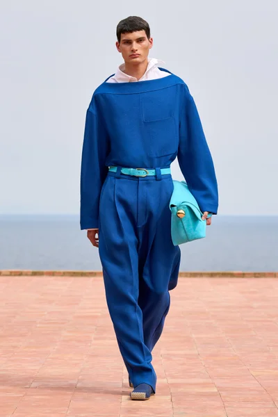 Look 4